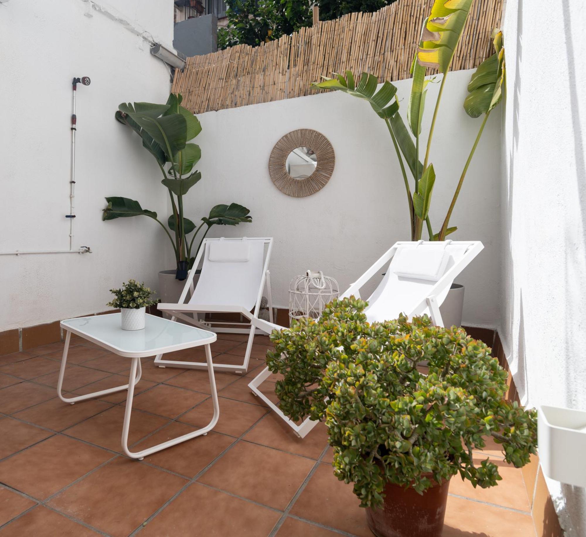 Stylish Apartment With Terrace For Couple Or Family برشلونة المظهر الخارجي الصورة